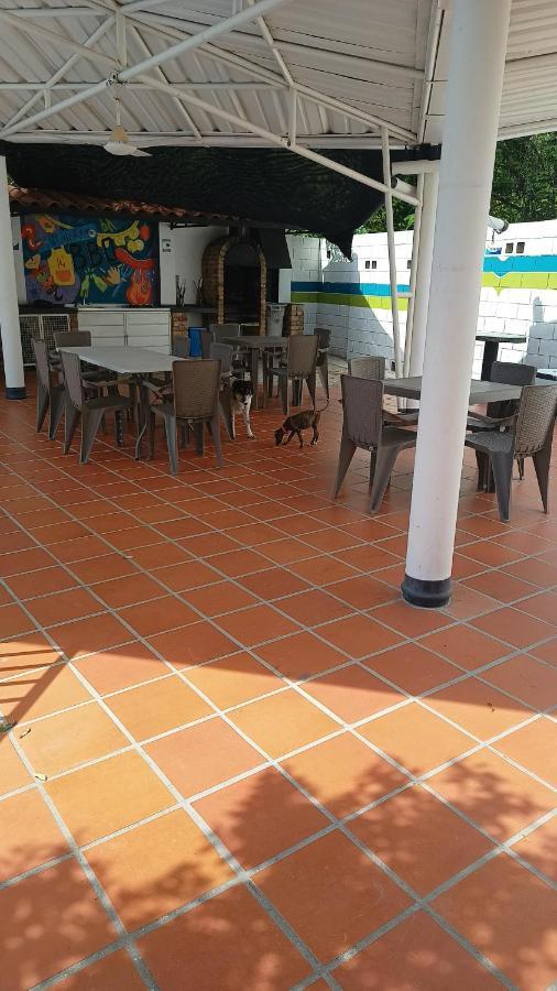 Villa Alejandra 吉拉尔多特 外观 照片